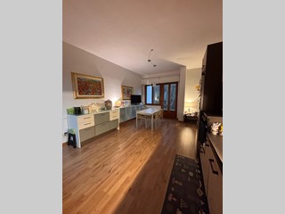 Quadrilocale in Affitto a Calci, 800&euro;, 80 m², arredato