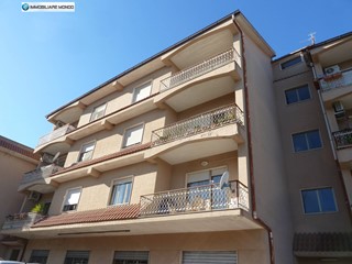 Quadrilocale in Vendita a Campomarino, 85'000&euro;, 100 m²