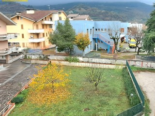 Appartamento in Vendita a Montorio al Vomano, 110'000&euro;, 163 m²