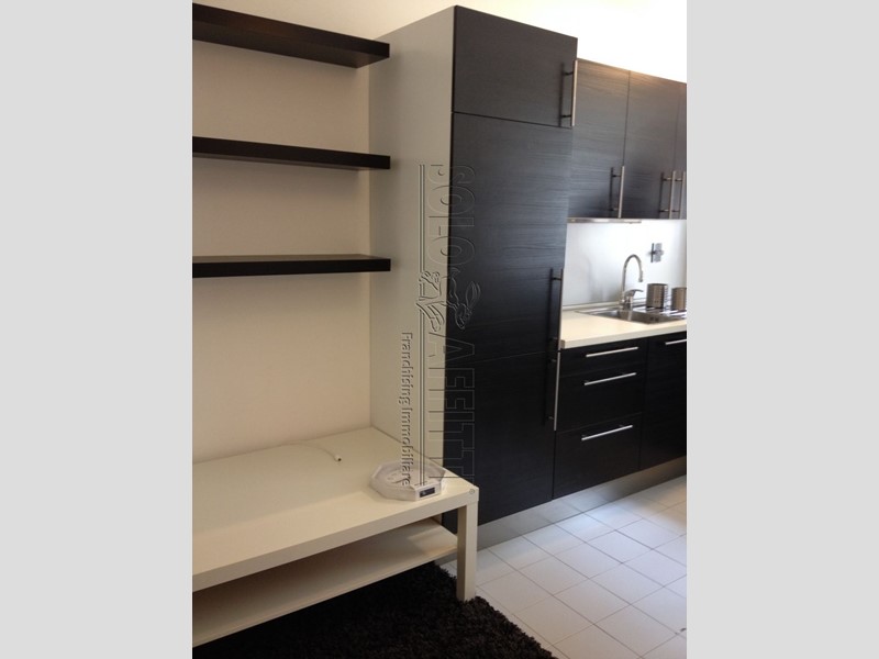 Bilocale in Affitto a Trieste, zona Campi Elisi, 550&euro;, 50 m², arredato