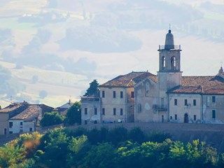 Trilocale in Vendita a Mondavio, zona Sant'Andrea di Suasa, 23'900&euro;, 100 m²