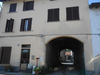 Trilocale in Vendita a Basiano, 67'800&euro;, 109 m²