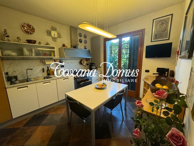 Appartamento in Vendita a Siena, 430'000&euro;, 140 m², arredato