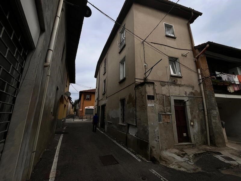 Quadrilocale in Vendita a Triuggio, 61'500&euro;, 91 m²