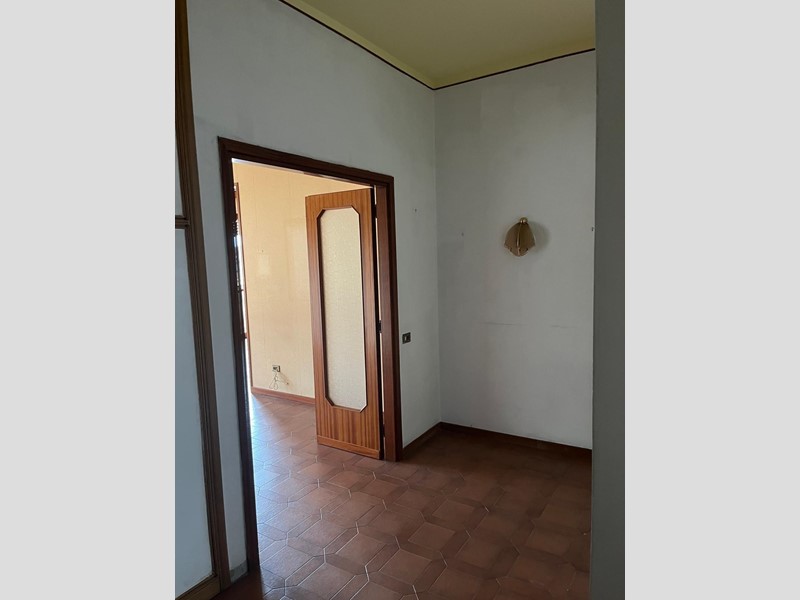 Appartamento in Vendita a Pescia, 169'000&euro;, 157 m²