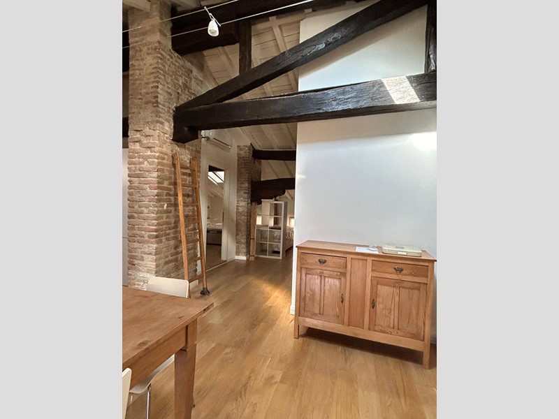 Trilocale in Vendita a Mantova, 420'000&euro;, 140 m²