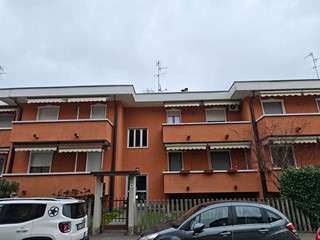 Trilocale in Affitto a Paderno Dugnano, 850&euro;, 100 m²