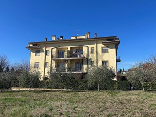 Trilocale in Vendita a Marsciano, 80'000&euro;, 80 m²