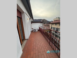 Bilocale in Vendita a Como, 268'000&euro;, 81 m²