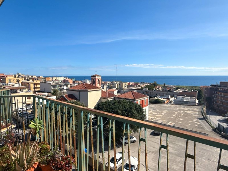 Appartamento in Vendita a Siracusa, 130'000&euro;, 189 m²