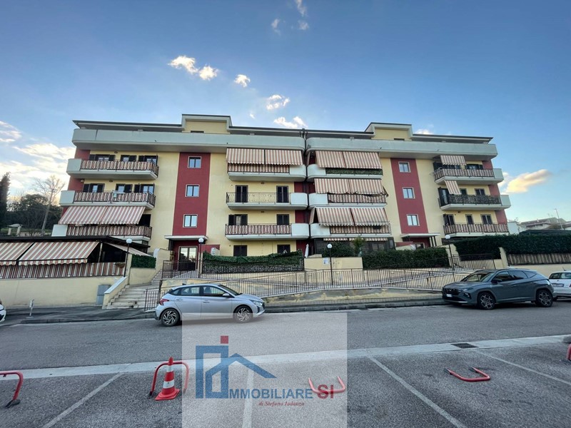 Trilocale in Vendita a Benevento, 108'000&euro;, 75 m²