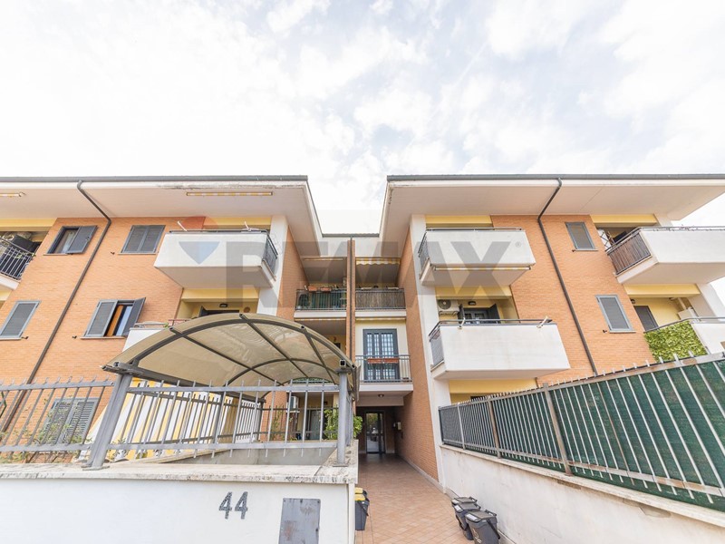 Trilocale in Vendita a Marino, 219'000&euro;, 110 m²