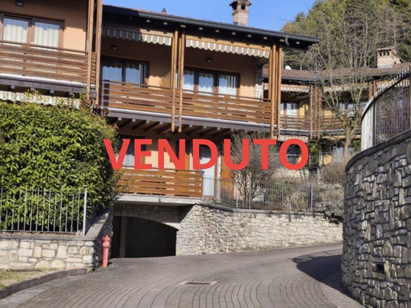 Monolocale in Vendita a Songavazzo, 170'000&euro;, 96 m²