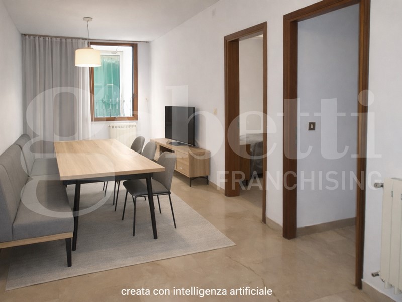 Trilocale in Vendita a Venezia, 290'000&euro;, 55 m²