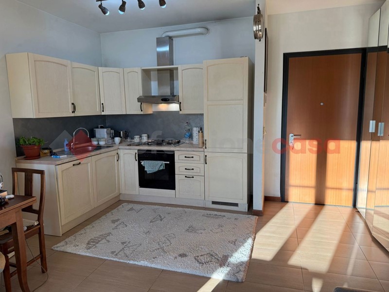 Monolocale in Vendita a Parabiago, 89'000&euro;, 40 m², arredato