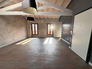 Quadrilocale in Vendita a Chiari, 250'000&euro;, 125 m²