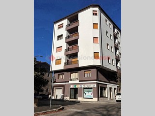 Appartamento in Vendita a Avezzano, 159'000&euro;, 130 m², arredato