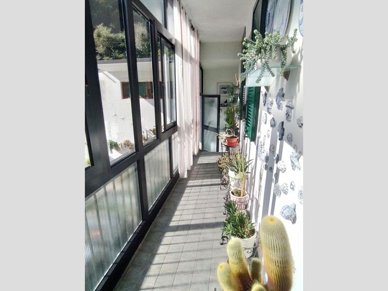 Trilocale in Vendita a Savona, zona LAVAGNOLA, 130'000&euro;, 70 m²