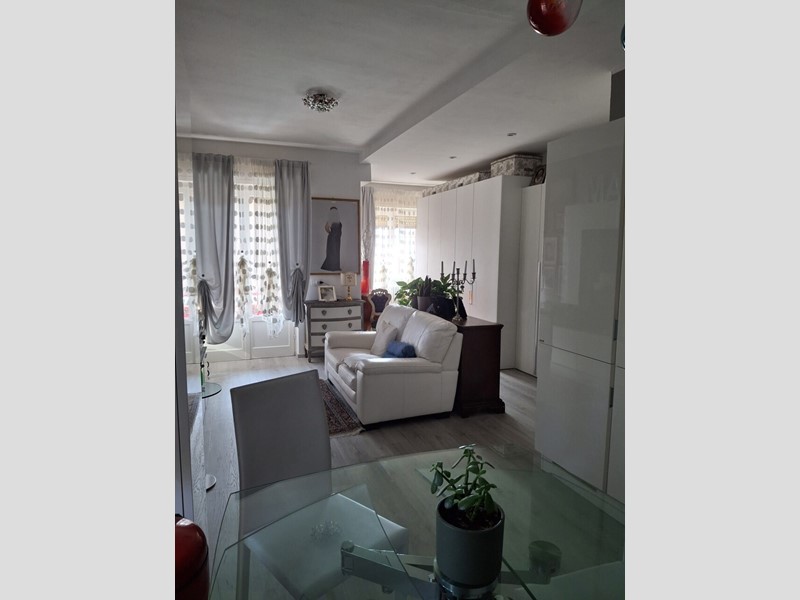 Bilocale in Vendita a Sormano, 150'000&euro;, 65 m², arredato