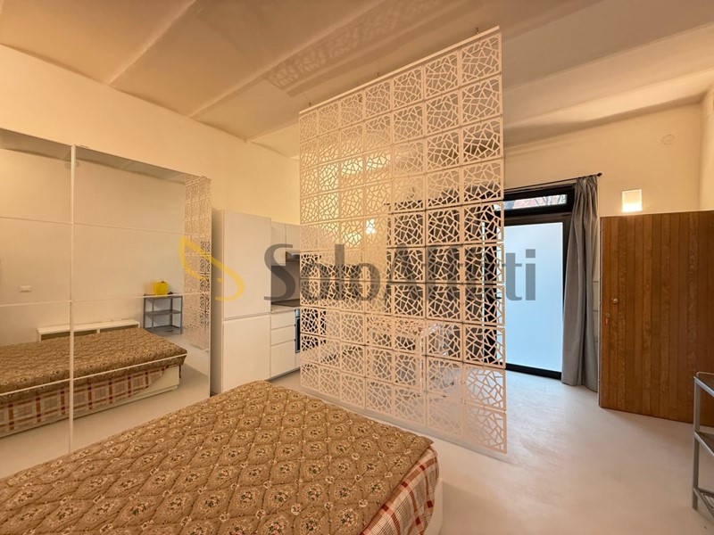 Monolocale in Affitto a Faenza, zona Centro Storico, 450&euro;, 30 m², arredato
