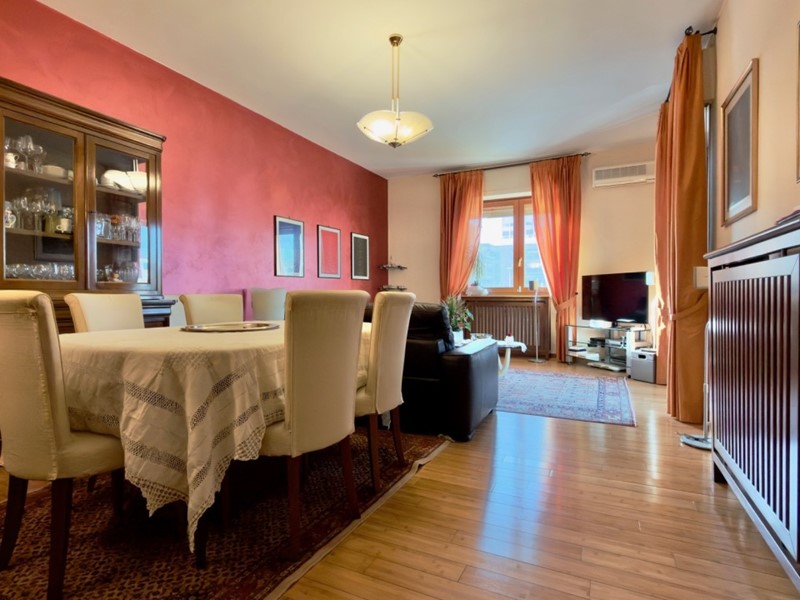 Quadrilocale in Vendita a Brescia, 317'000&euro;, 150 m², con Box