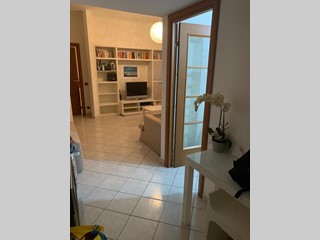 Trilocale in Affitto a Roma, 750&euro;, 67 m², arredato