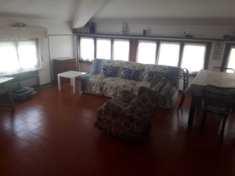 Trilocale in Affitto a Fornovo di Taro, 650&euro;, 70 m²