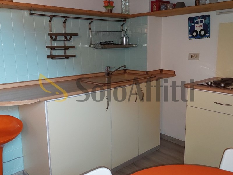 Monolocale in Affitto a Biella, zona Centro, 320&euro;, 45 m², arredato