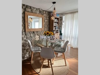 Trilocale in Vendita a Riccò del Golfo di Spezia, 95'000&euro;, 61 m², arredato