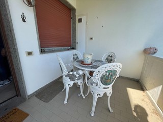 Bilocale in Vendita a Cecina, zona Cecina Marina, 170'000&euro;, 45 m², arredato