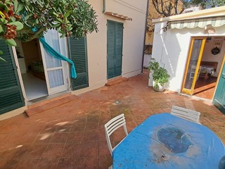 Bilocale in Vendita a Rosignano Marittimo, zona Rosignano Solvay, 158'000&euro;, 40 m², arredato