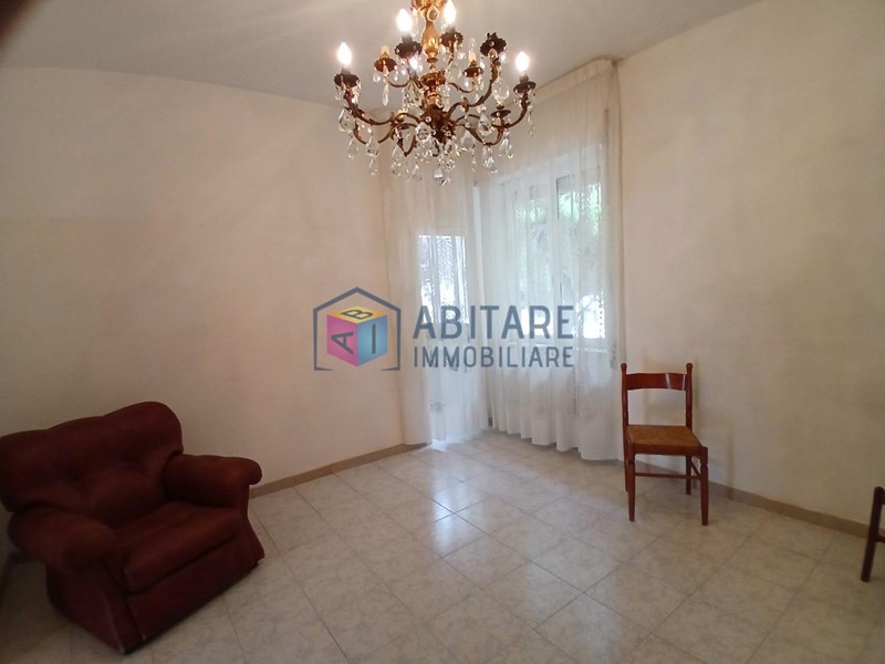 Quadrilocale in Vendita a Livorno, 148'000&euro;, 100 m²