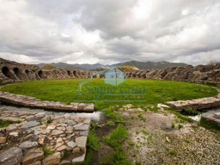 Appartamento in Affitto a Luni, zona Luni Mare, 780&euro;, 100 m²