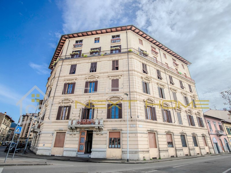 Bilocale in Vendita a Firenze, 268'000&euro;, 94 m²