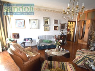 Trilocale in Vendita a Vercelli, 105'000&euro;, 100 m²