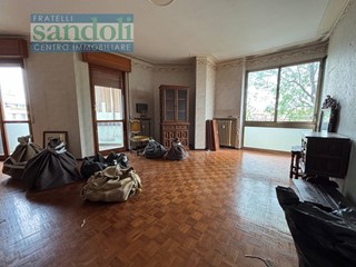 Trilocale in Vendita a Vercelli, 80'000&euro;, 100 m²