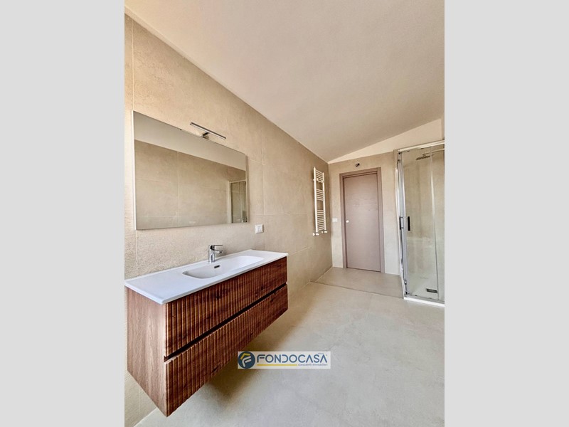 Appartamento in Vendita a Sant'Antimo, 210'000&euro;, 250 m²