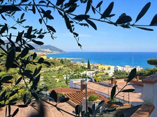 Bilocale in Vendita a Diano Marina, 255'000&euro;, 43 m²