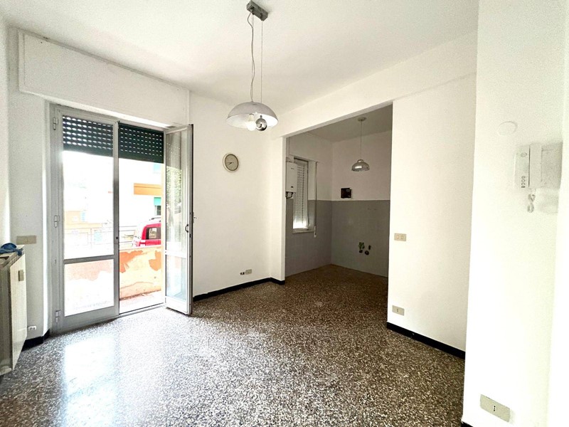 Trilocale in Vendita a Genova, 119'000&euro;, 100 m²