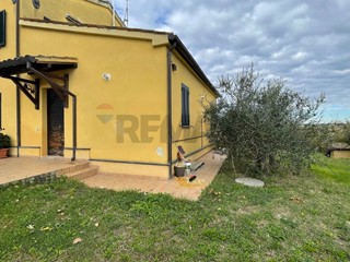 Trilocale in Affitto a Serra de' Conti, 350&euro;, 45 m²