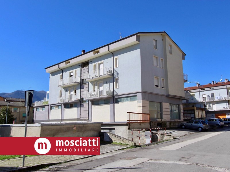 Appartamento in Vendita a Castelraimondo, 125'000&euro;, 100 m²