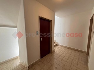 Quadrilocale in Vendita a Taranto, 78'000&euro;, 120 m²