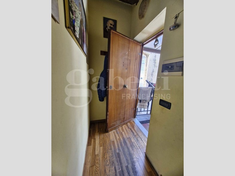 Trilocale in Vendita a Palermo, 115'000&euro;, 75 m²