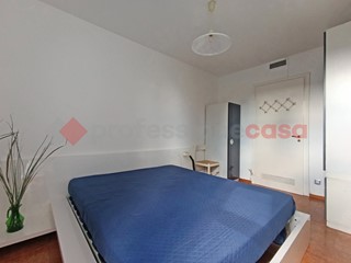 Trilocale in Affitto a Dormelletto, 950&euro;, 94 m², arredato