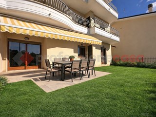 Trilocale in Vendita a Avezzano, 57'000&euro;, 60 m²