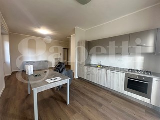 Quadrilocale in Affitto a Avellino, 750&euro;, 100 m², arredato