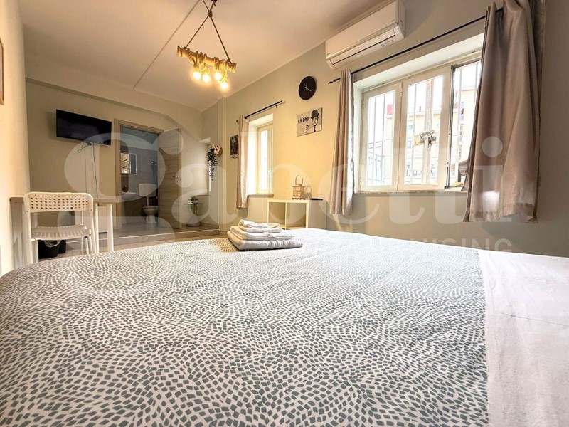 Quadrilocale in Vendita a Napoli, 295'000&euro;, 122 m²