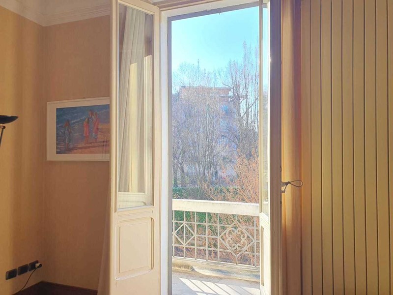 Bilocale in Affitto a Parma, 1'200&euro;, 75 m², arredato