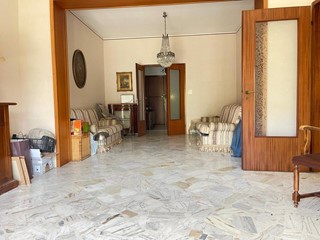 Appartamento in Vendita a Sant'Agata li Battiati, 199'000&euro;, 150 m²