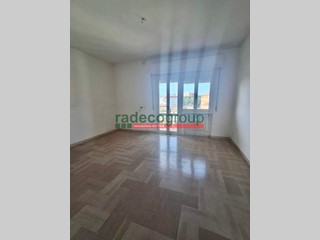 Appartamento in Vendita a Livorno, zona Ardenza, 245'000&euro;, 115 m²